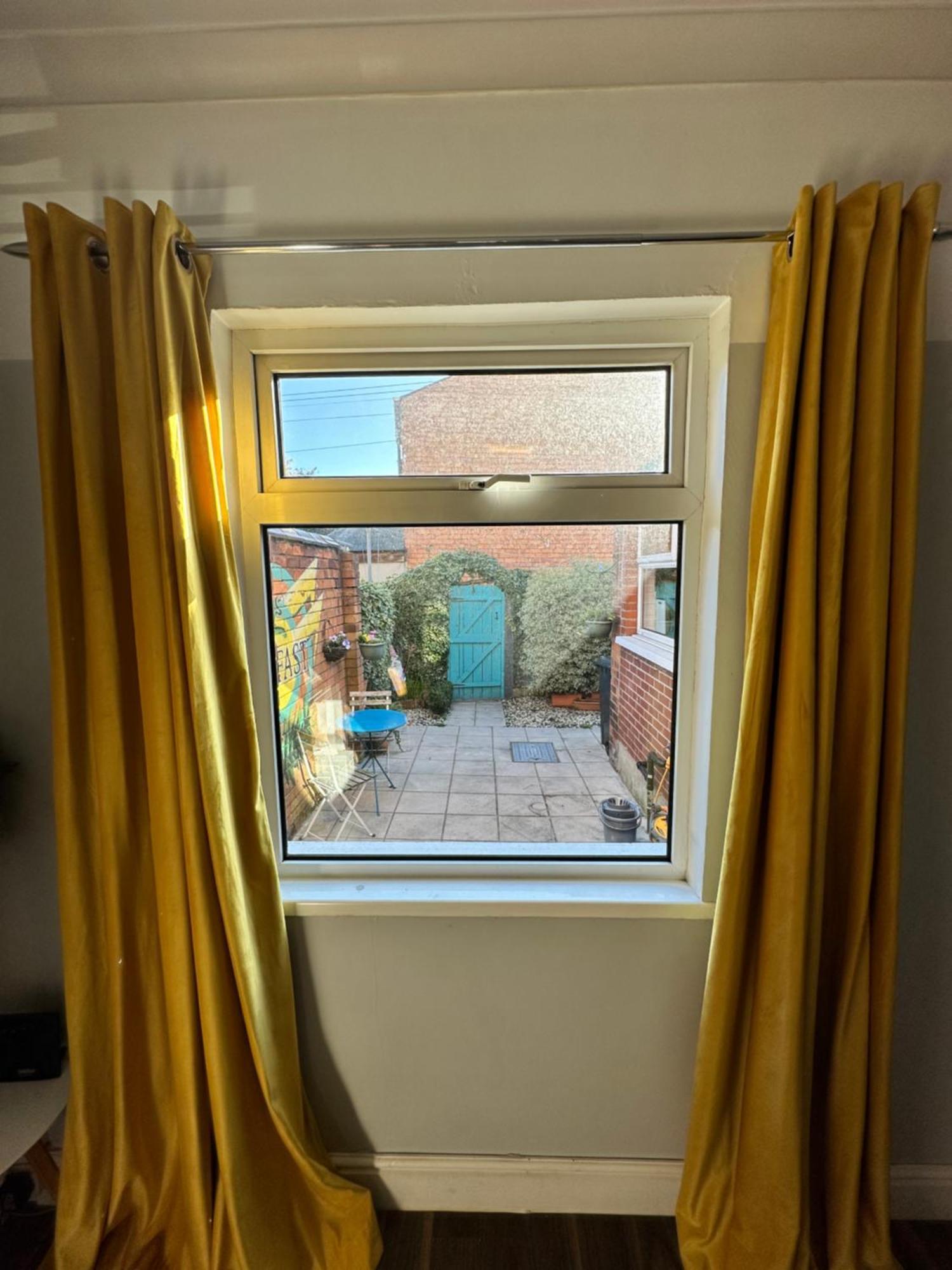 Cosy Two Bed Terraced House 7Min Drive From City Belfast Exterior foto